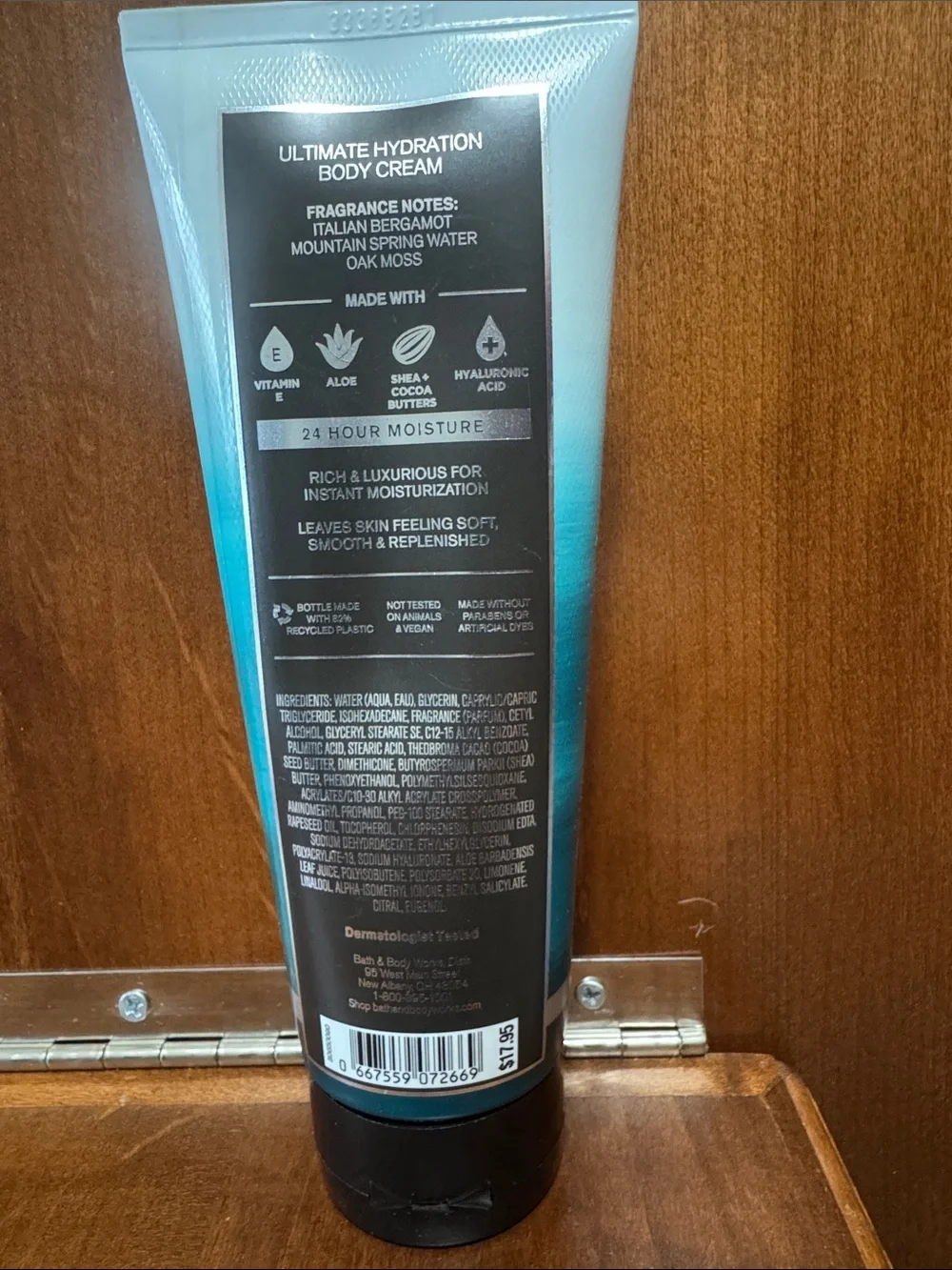 Bath & Body Works hydrating body